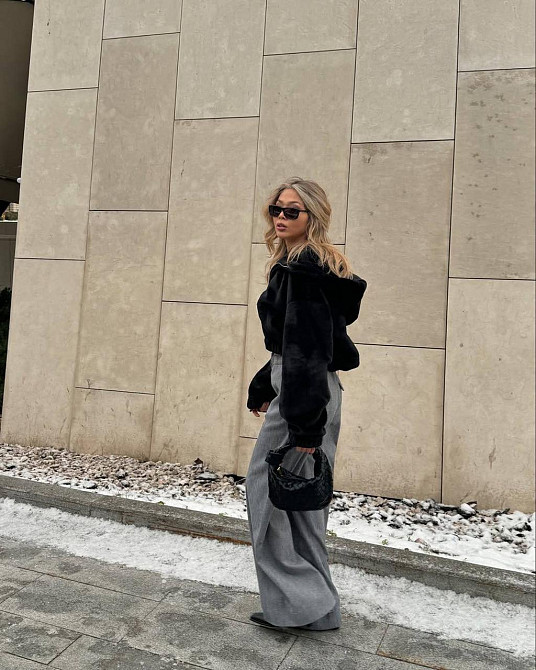 Женская базовая теплая повседневная шуба мех на подкладке Одесса - изображение 4