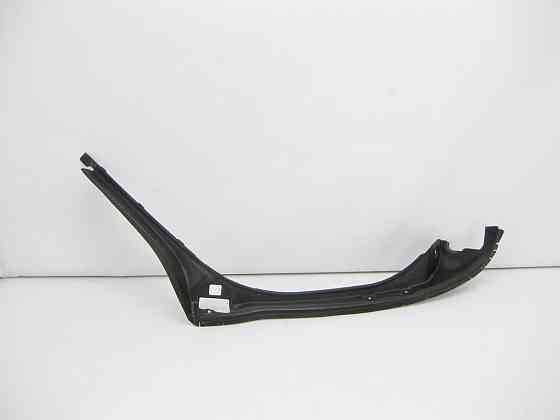Mercedes-Benz  A2516901630 9051 Накладка отвору багажника права R-Class W251 R-class short W251 R-class long V251 Одеса