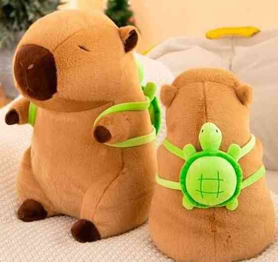 Мягкая игрушка Капибара с рюкзаком черепашкой Плюшевый Кпибара ГАРНА. Харьков