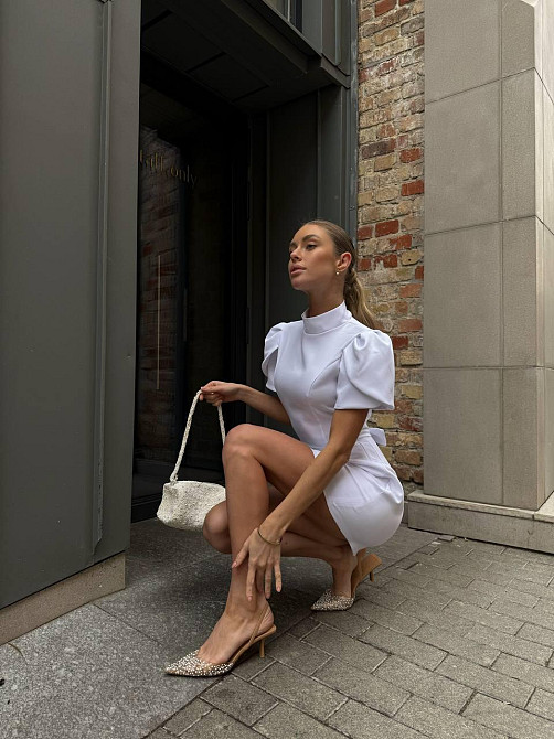 Жіноче коротке романтичне плаття з бантиком і відкритою спиною костюмка Білий, 42/44 Одеса - фото 7