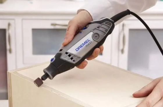 Багатофункціональний інструмент Dremel 3000-1/25 : 130 Вт, 25 насадок (F0133000JP) Київ