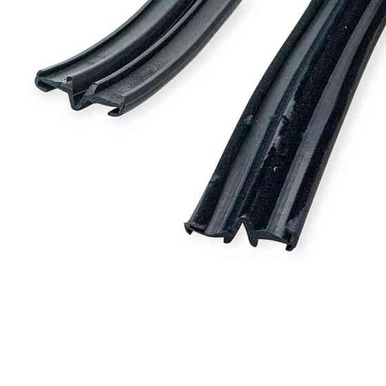 Оценка: 0 (0 голосов) Ущільнювач скла Камаз (погонний метр) опускного Мукачево