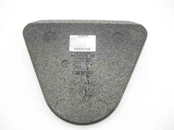 VAG  4M0863470 Накладка облицювання багажного відсіку Одеса