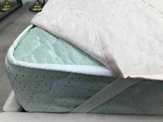 Novita Наматрацник Novita 140х200 см захисний антиалергенний з резинкою по кутах (20-0182cream) Коломыя