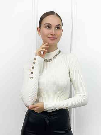 Жіночий трикотажний гольф з кнопками "Lissom" оптом I Розпродаж моделі Київ