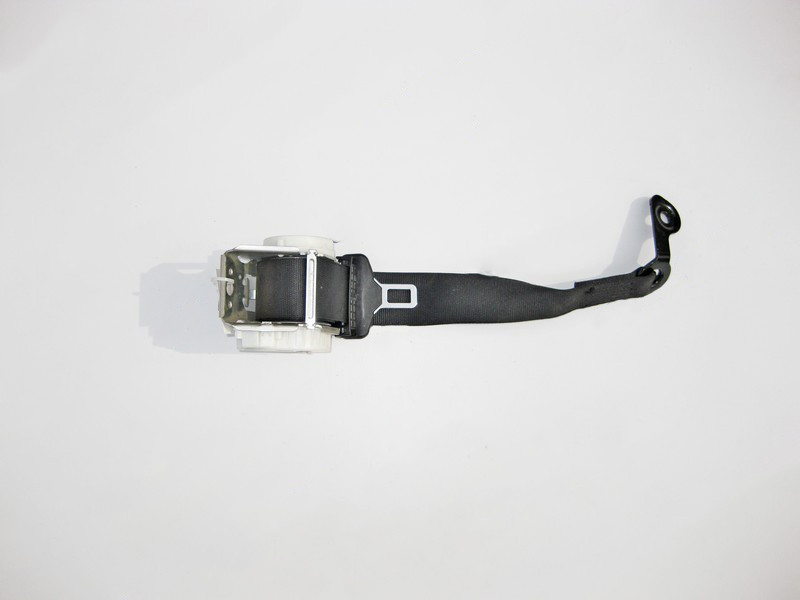 Mercedes-Benz  A2048600085 9C94 Ремінь безпеки задній центральний чорний С-Class W204 Одеса - фото 1