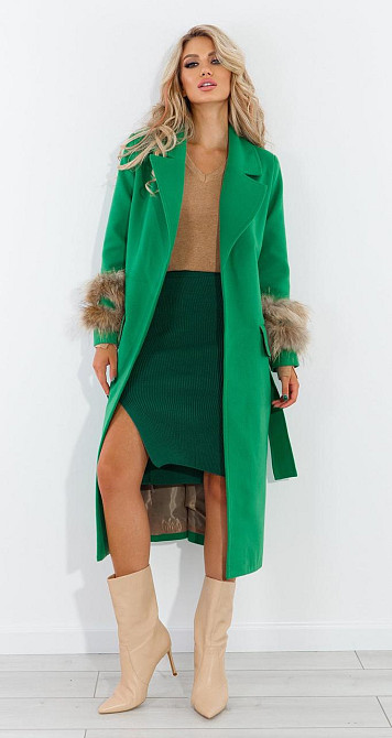 Пальто с натуральным мехом (44) Киев - изображение 2