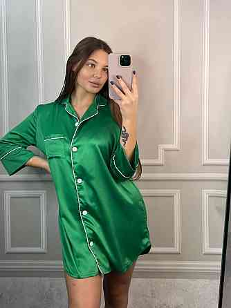 Женская ночная рубашка удлиненная шелковая Зелёный M Харьков