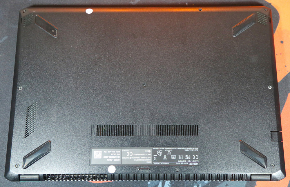 Игровой ноутбук ASUS GAMING X570ZD 15.6