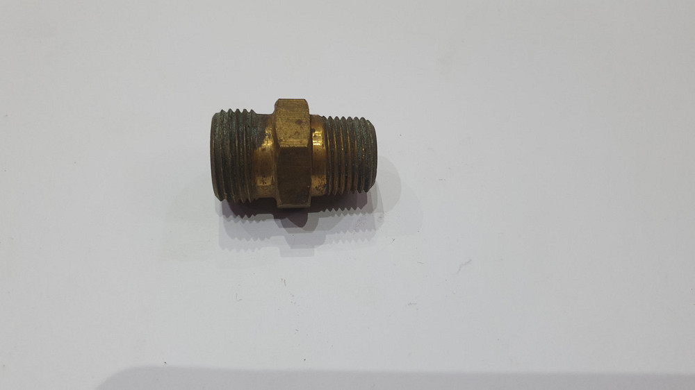 Штуцер переходной (соединение) М20х1.5 - М16х1.5. Латунь. СССР. Харьков - изображение 1