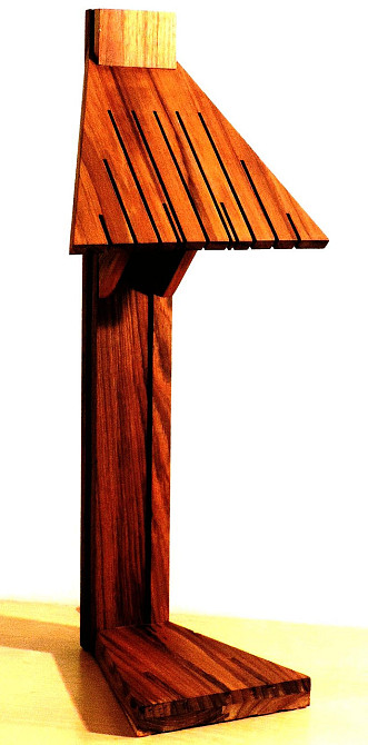 Светильник настольный 