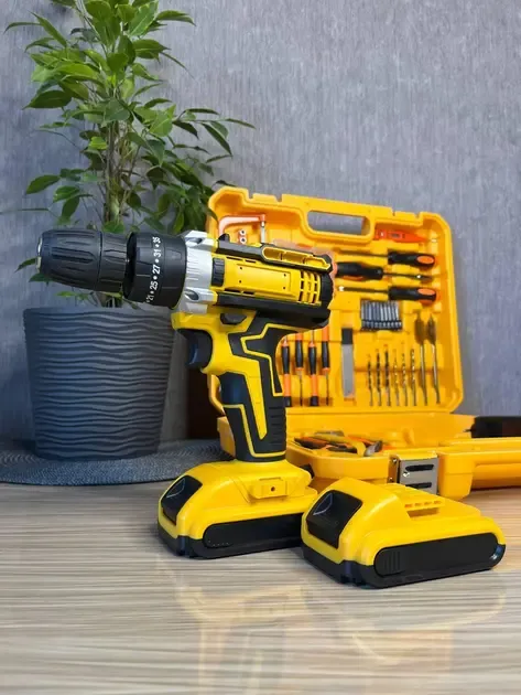 Аккумуляторный шуруповерт 24V с набором инструментов в кейсе, Шуруповерт Коломия - фото 1