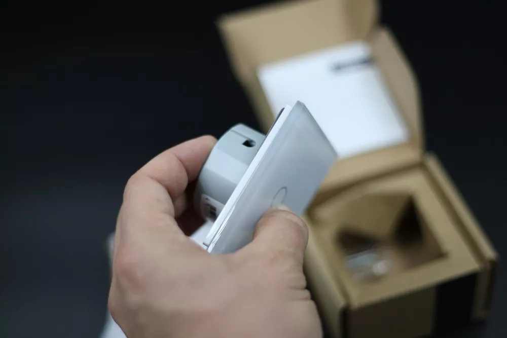 LIVOLO Безшумний сенсорний вимикач 1 сенсор Livolo білий скло (VL-C701Q-11) Коломия - фото 5