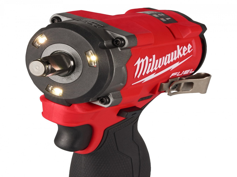 Гайковерт високомоментний MILWAUKEE 1/2" (746 Нм) M12 FCIWF12G3-502X (+2 акумулятори, зарядний пристрій, HD Одеса - фото 7