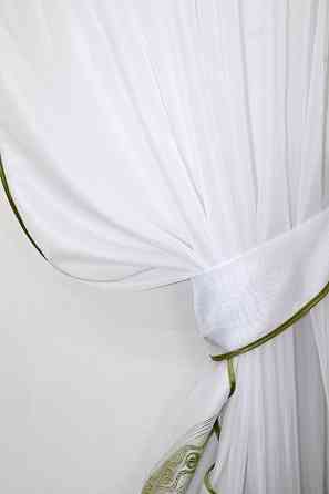 Кухонные шторы VR-Textil № 085к с ламбрекеном и подхватами белый с салатовым 300х170 см (59-788) Киев