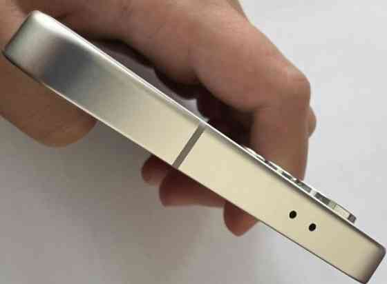 Смартфон Samsung C24 Киев