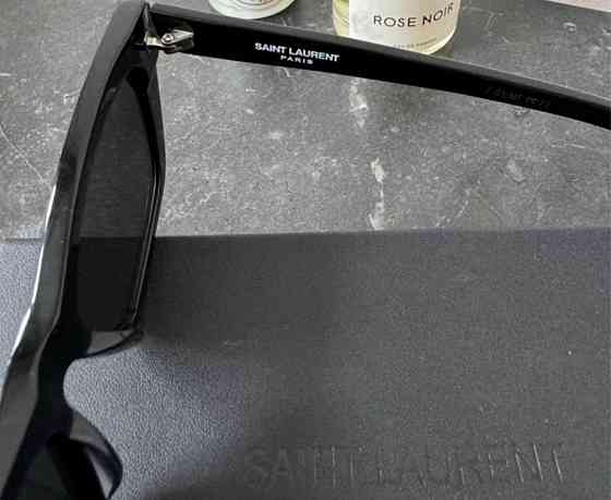 Окуляри Ів Сен Лоран. Киев