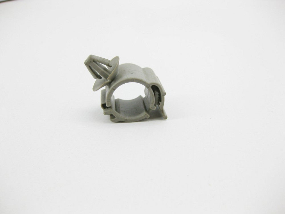 Mercedes-Benz  A0009956377 Утримувач проводки блоку керування двигуном M272 V6 2.5 3.0 3.5л M273 V8 4.6 5.5л Одесса - изображение 5