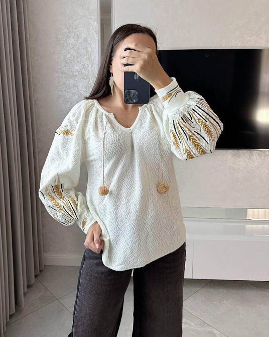 Жіноча тепла вишиванка - світшот з ніжною вишивкою колосками Одеса - фото 1