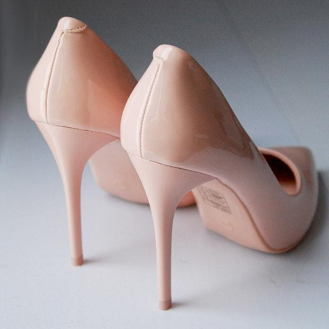 Comer Туфлі жіночі COMER пудра еко-лак каблук 11см 40р (1905) Коломыя - изображение 4