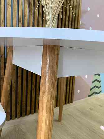 Обідній стіл круглий LION Маямі-1 дерев'яні ніжки Німфея Альба (LION-041002) Дніпро