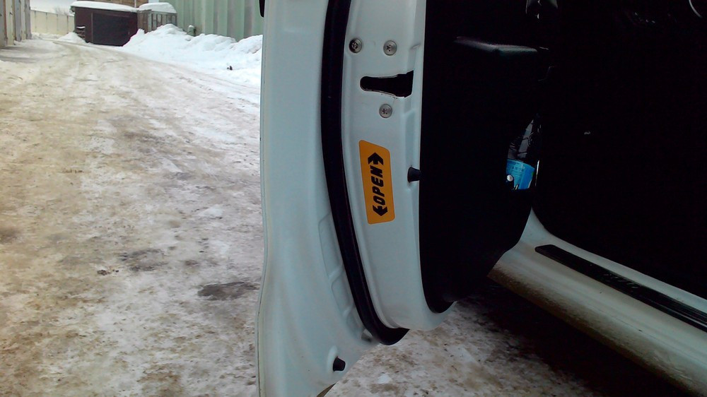 Наклейки на двері авто Open світловідбивна Київ - фото 4