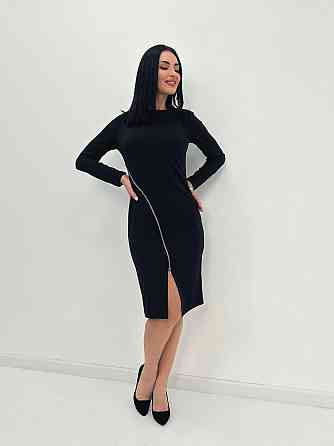 Элегантное платье с молнией 