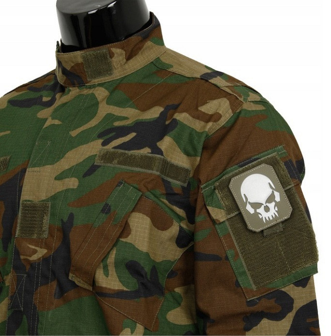 Шеврон 3D PVC на липучке Mil-Tec 16832101 “Skull