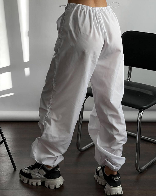 Жіночі повсякденні штани карго-парашути плащівка Білий Одеса - фото 2