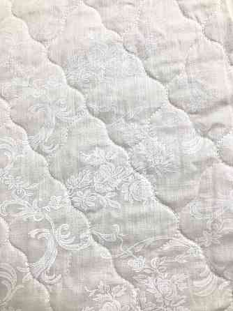 Novita Наматрацник Novita 140х200 см захисний антиалергенний з резинкою по кутах (20-0182cream) Киев