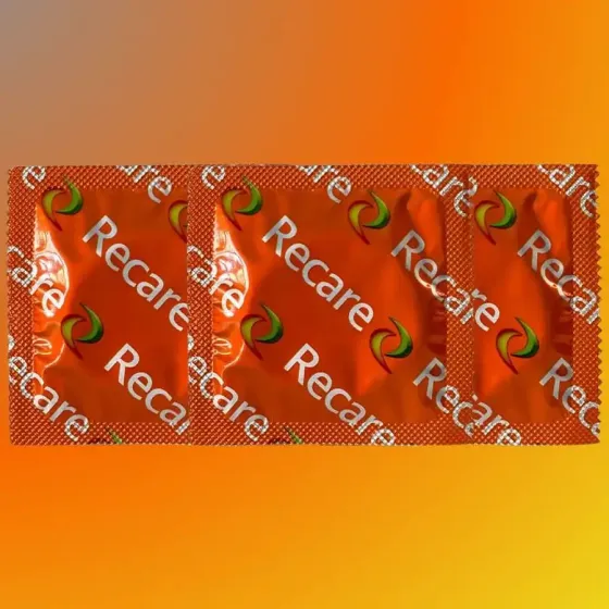Презервативи Recare Color Fruit Flavour Condoms 3 шт, аромати: м'ята, банан, полуниця Львів