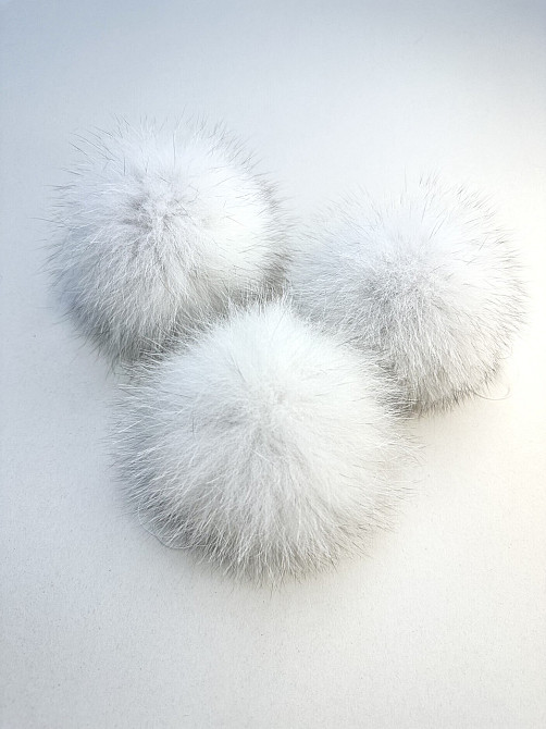 Помпон на шапку песцовий 10-12см Білий Вуаль Харків - фото 1