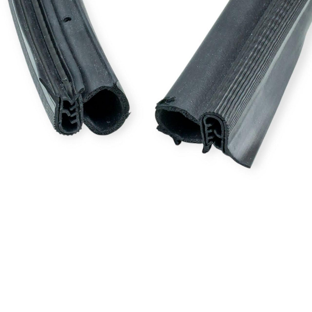 Уплотнитель ВАЗ 2110 к-т двери Мукачево - изображение 1