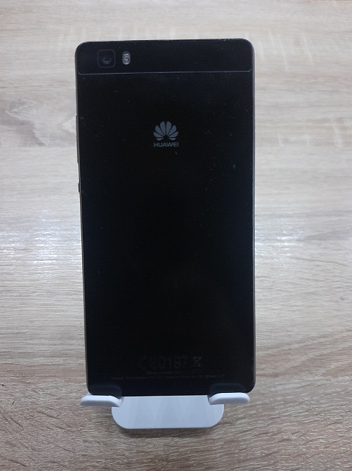 Смартфон Huawei ALE-L21 (P8 Lite) 2/16Gb б/у Днепр - изображение 2