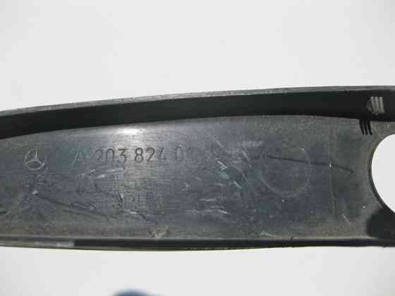 Mercedes-Benz  A2038240149 Накладка - ковпачок переднього лівого повідця двірника C-Class W203 CLC C203 Sportcoupe Одеса