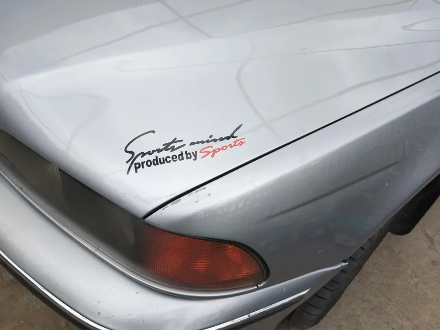Наклейка на авто Sport mind produced by sports Белая с красным. Черная. Київ - фото 6