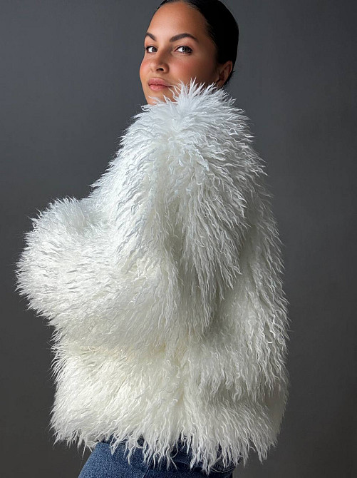 Шуба жіноча Lady Yep 10051 штучне хутро під ламу коротка біла, білий, M Київ - фото 5