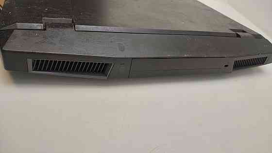 Ноутбук ASUS ROG G73J i7-720QM\2+2+2+2\0\ATI HD 5870 АКБ- (товар вживаний) Луцьк