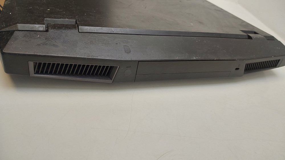 Ноутбук ASUS ROG G73J i7-720QM\2+2+2+2\0\ATI HD 5870 АКБ- (товар вживаний) Луцьк - фото 5