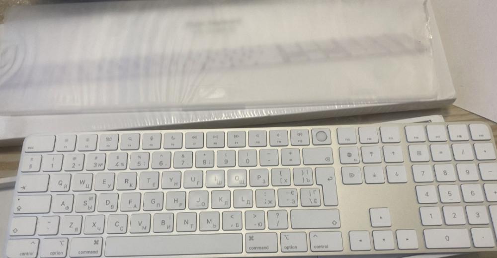 Клавиатура Apple Magic Keyboard with Touch ID and Numeric Black MMMR3LL/A Київ - фото 1