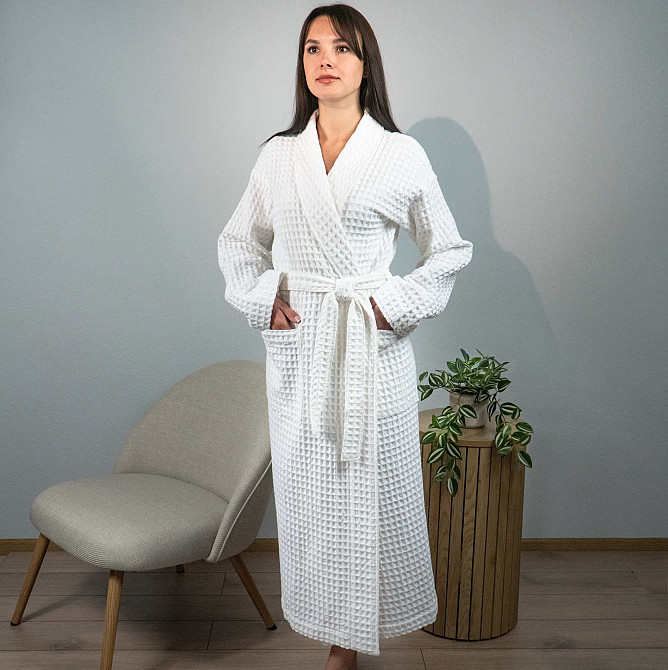 Вафельний халат жіночий з коміром, довгим рукавом YouStar 100% бавовна 380 г/м2 (Білий) M Суми - фото 1