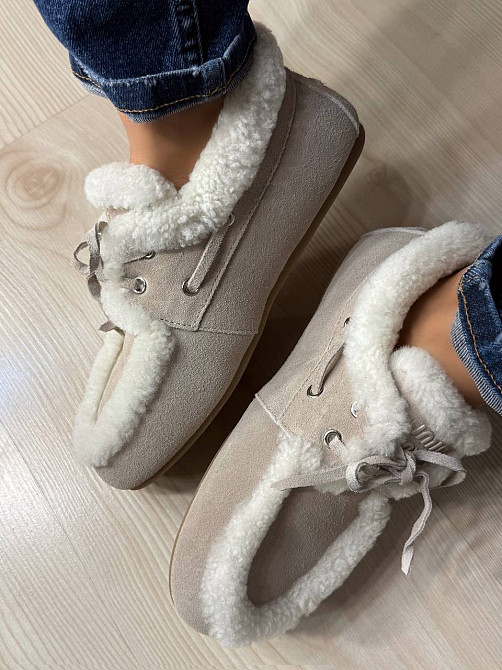 Ботинки женские Hengji 992-11 замшевые мокасины на меху с опушкой бежевые, 38, 24,5 см Киев - изображение 5