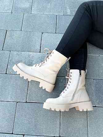 Egga Черевики жіночі EGGA бежеві натуральна шкіра висота 17см ( -118) 37р.39р.40р. Коломыя