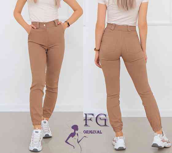 Жіночі брюки джогери "Elias" тонкі оптом | Норма | Розпродаж моделі 42, Бежевий Київ