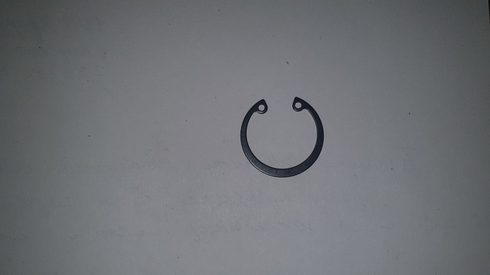 Внутреннее стопорное кольцо W26. СССР. Харьков - изображение 1