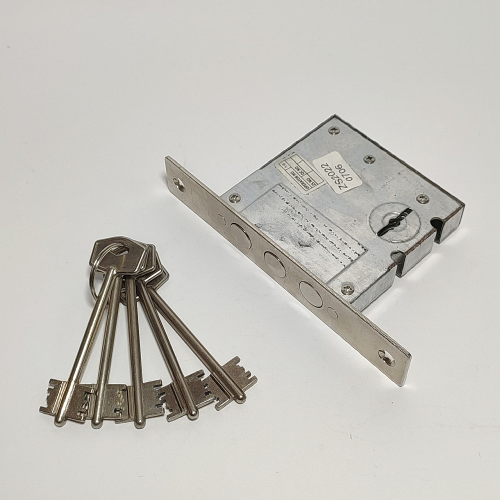 Замок врізний сувальдний Avers 10.01 Харків - фото 2