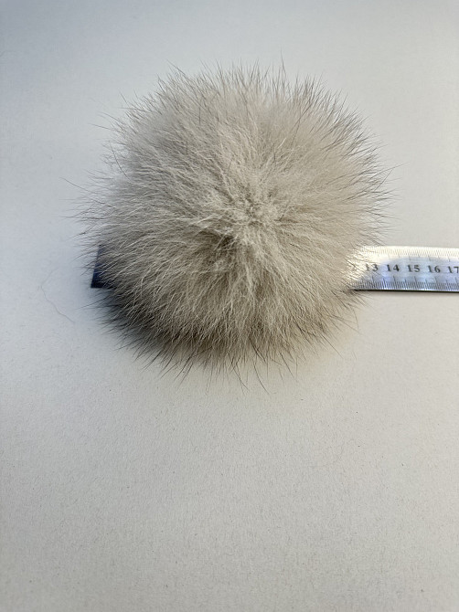 Помпони з натурального хутра песця на шапку 10-12см Бежевий 2 Харків - фото 3