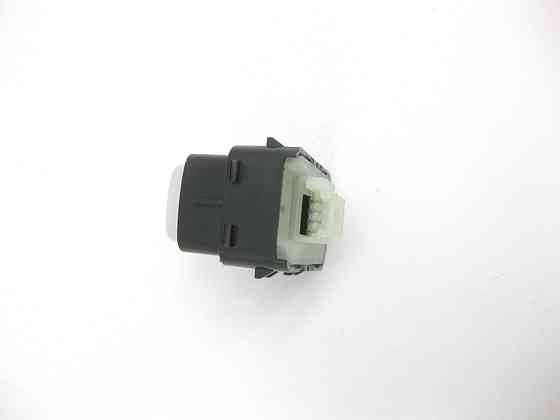 Mercedes-Benz  A2059051718 9051 Нова кнопка відкриття багажника на дверях водія чорна C-Class W205 GLC X253 EQC N293 C-class Estate S205 C-Class Coupe Одеса