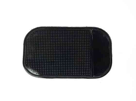 Килимок на панель антиковзкий силіконовий 140x85мм Вінниця