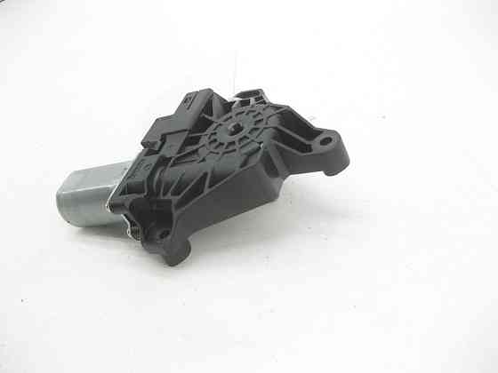 Mercedes-Benz  A2469063100 Моторчик склопідйомника задніх лівих дверей ML/GLE W166 GLE Coupe C292 GLA X156 A-class W176 B-class W242 B-class W246 GL/G Одесса